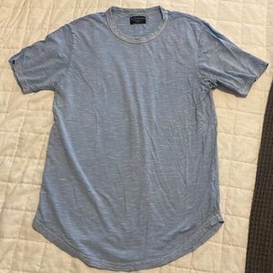 Good life longer hem shirt, size M